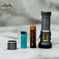 چراغ قوه یمائو مدل YM-F555X